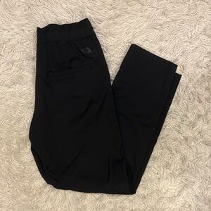 Women’s Black Straight Leg Athletic Pants